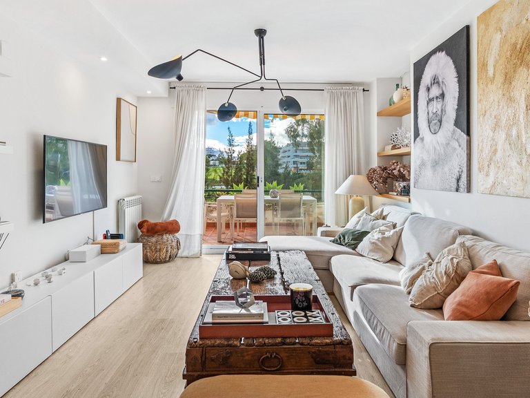 Apartment for Sale in Guadalmina Alta, Malaga 1