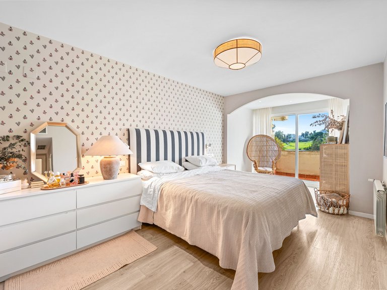 Apartment for Sale in Guadalmina Alta, Malaga 10