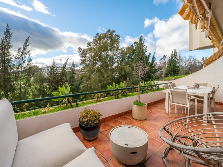 Apartment for Sale in Guadalmina Alta, Malaga 22