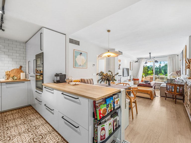 Apartment for Sale in Guadalmina Alta, Malaga 4