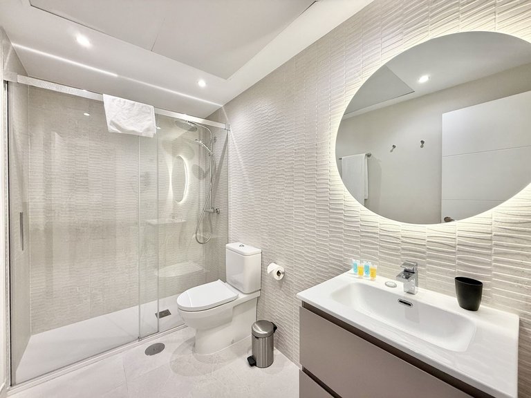 Apartment for Sale in Benahavís, Malaga 10