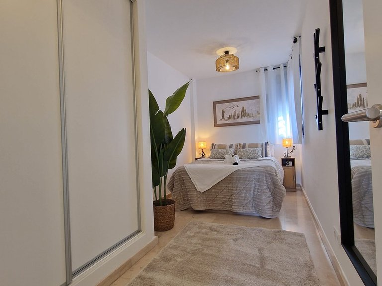 Apartment for Sale in Benalmadena Costa, Malaga 34