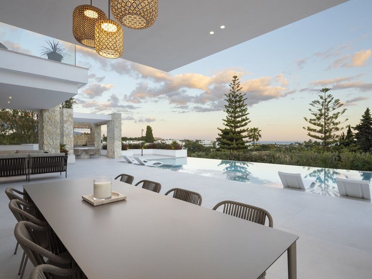 Villa for Sale in Benahavís, Malaga 10