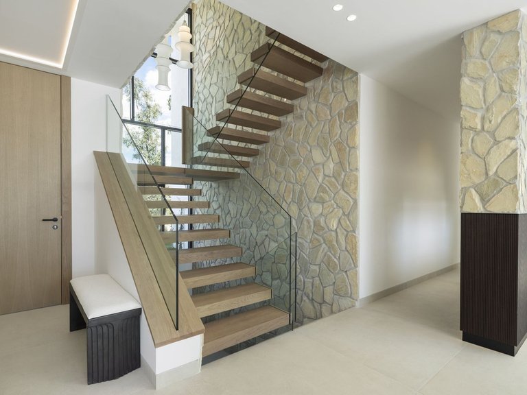 Villa for Sale in Benahavís, Malaga 17