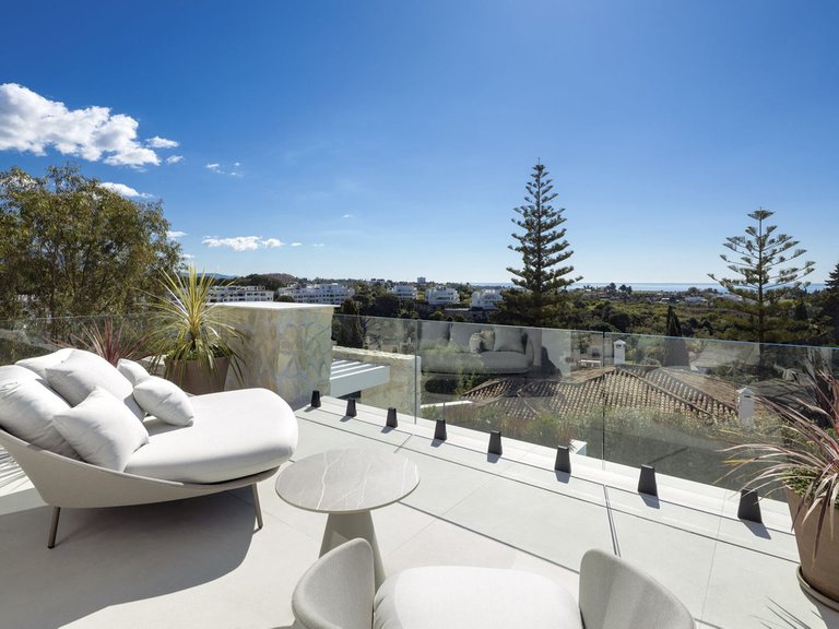 Villa for Sale in Benahavís, Malaga 28