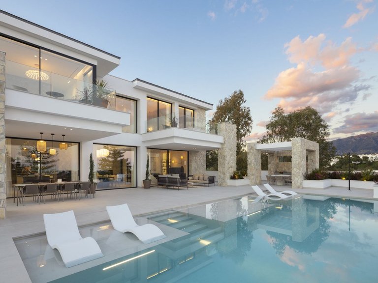 Villa for Sale in Benahavís, Malaga 7