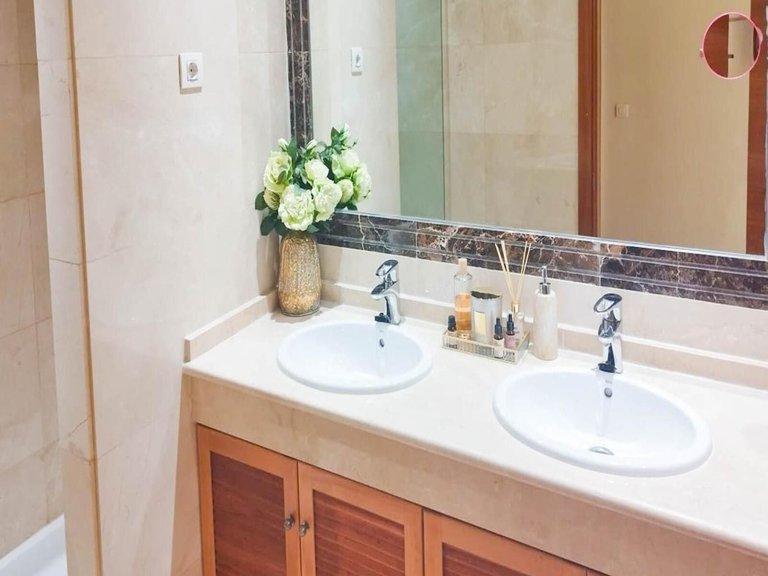 Villa for Sale in Estepona, Malaga 19