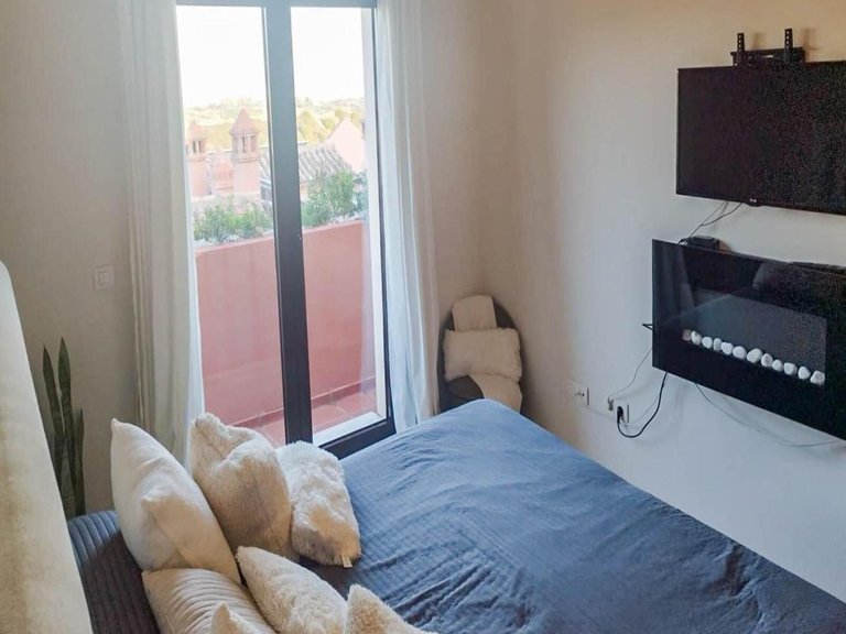 Villa for Sale in Estepona, Malaga 24