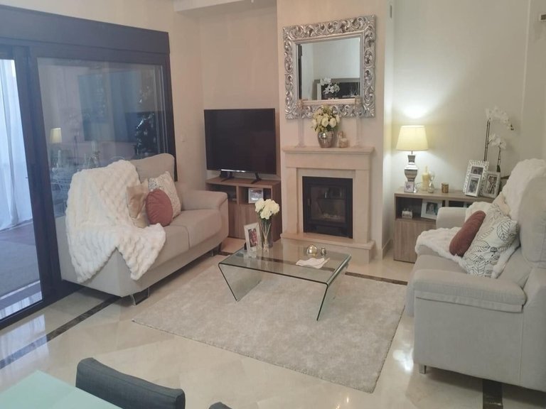 Villa for Sale in Estepona, Malaga 8