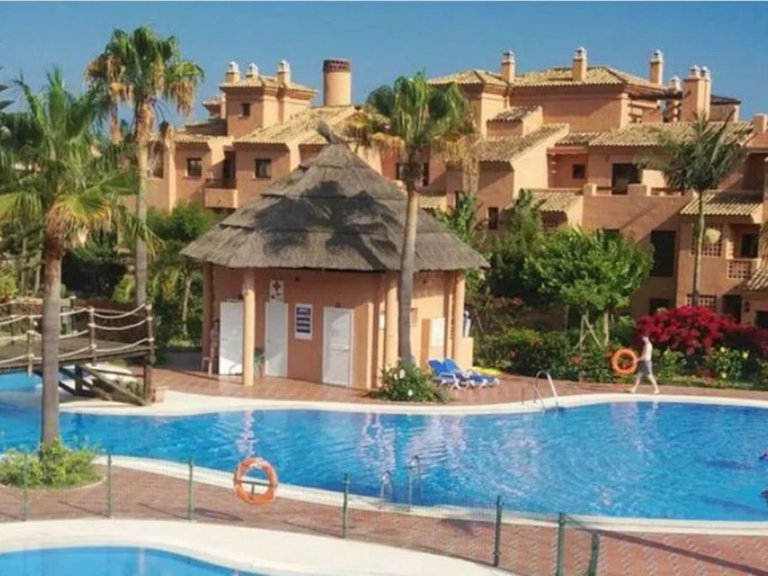 Apartment for Sale in Estepona, Malaga 1