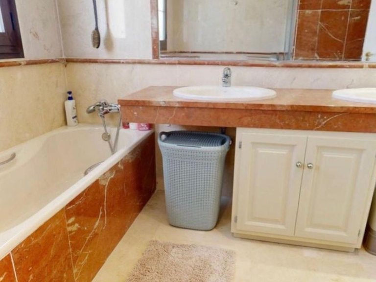Apartment for Sale in Estepona, Malaga 30