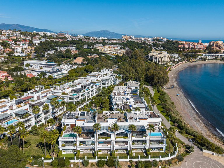 Apartment for Sale in Estepona, Malaga 30