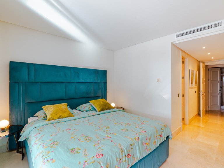 Apartment for Sale in Estepona, Malaga 8