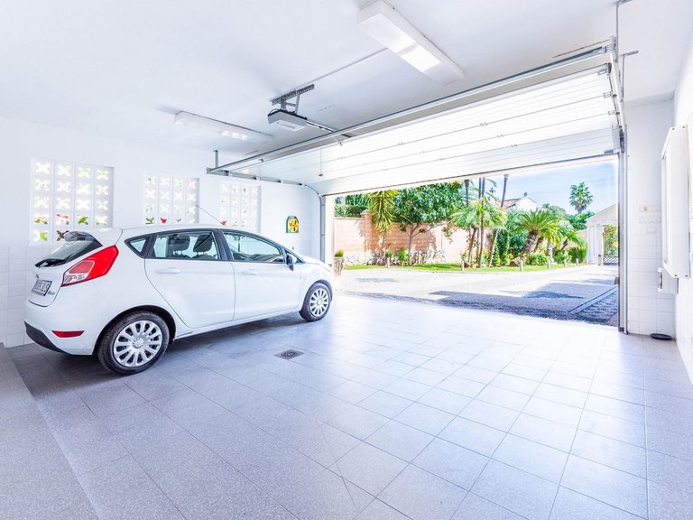Villa for Sale in Los Monteros, Malaga 71