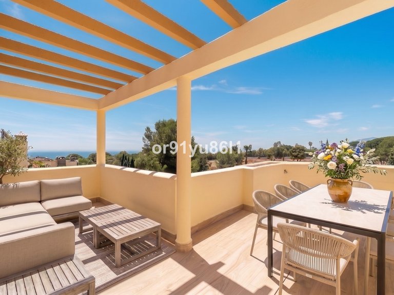Villa for Sale in Nagüeles, Malaga 1