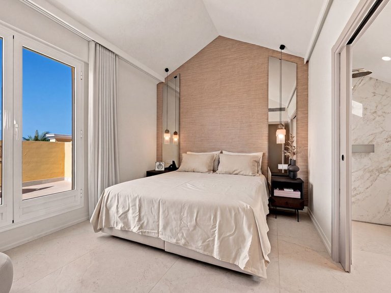 Town House for Sale in Bahía De Marbella, Malaga 17