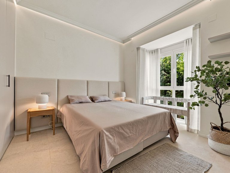 Town House for Sale in Bahía De Marbella, Malaga 24