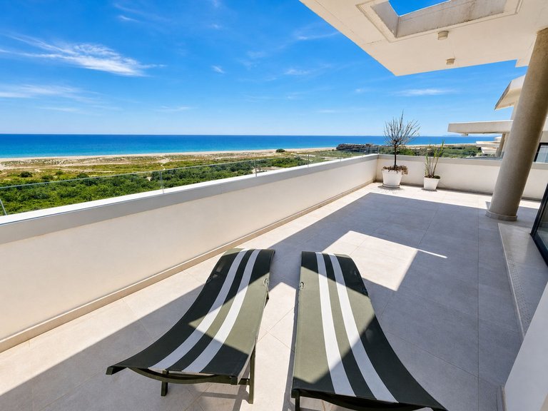 Apartment for Sale in La Alcaidesa, Cadiz 4