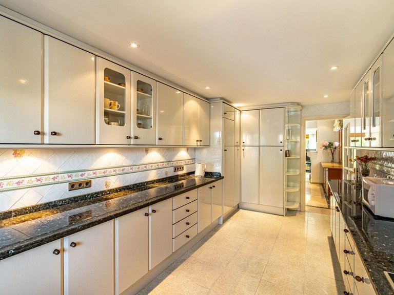 Villa for Sale in Costalita, Malaga 32