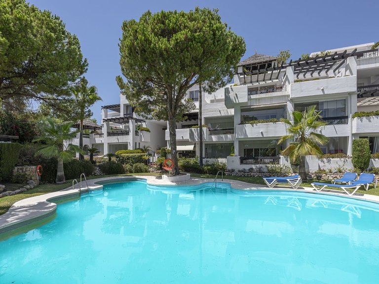 Apartment for Sale in Río Real, Malaga 28
