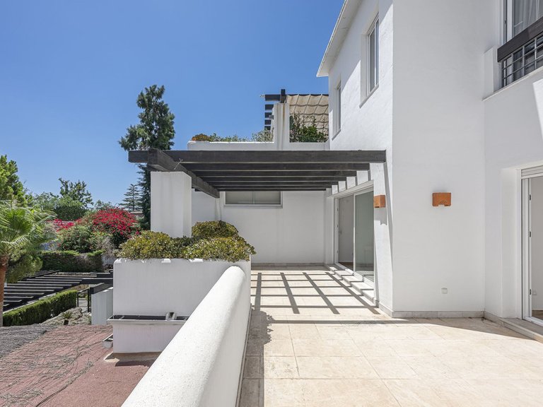 Apartment for Sale in Río Real, Malaga 5