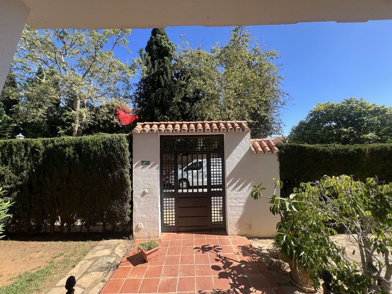 Apartment for Sale in Marbella, Malaga 32