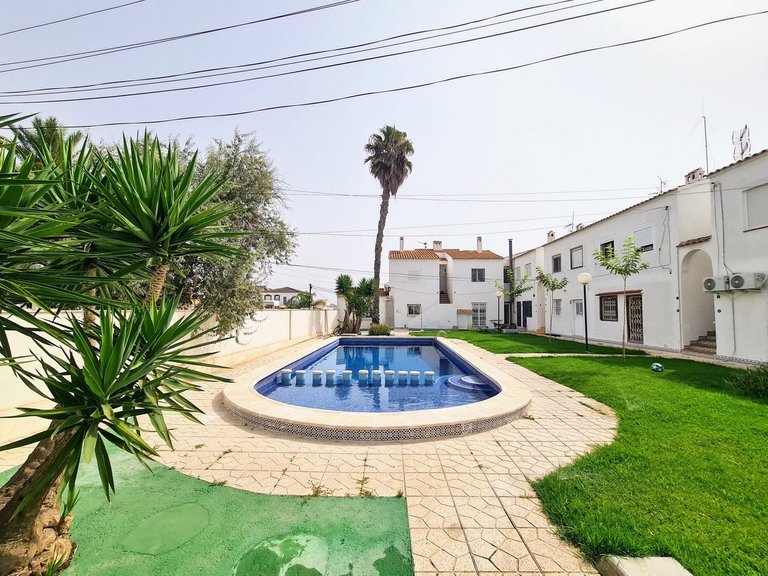 Apartment for Sale in La Regia, Alicante 1