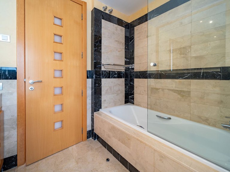 Apartment for Sale in La Cala Golf, Malaga 29