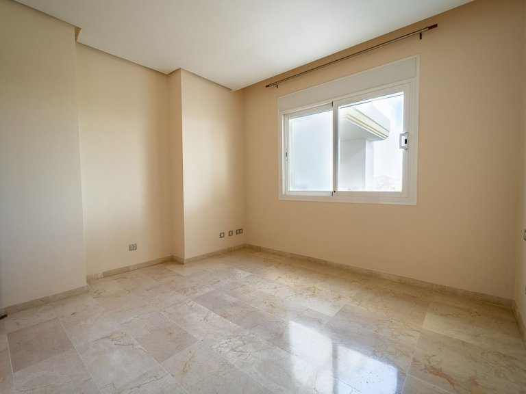 Apartment for Sale in La Cala Golf, Malaga 44