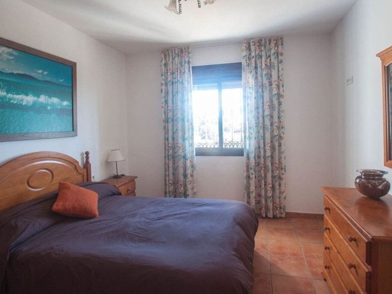 Villa for Sale in Estepona, Malaga 17