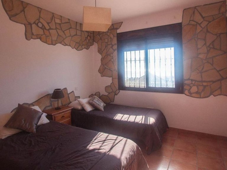 Villa for Sale in Estepona, Malaga 18