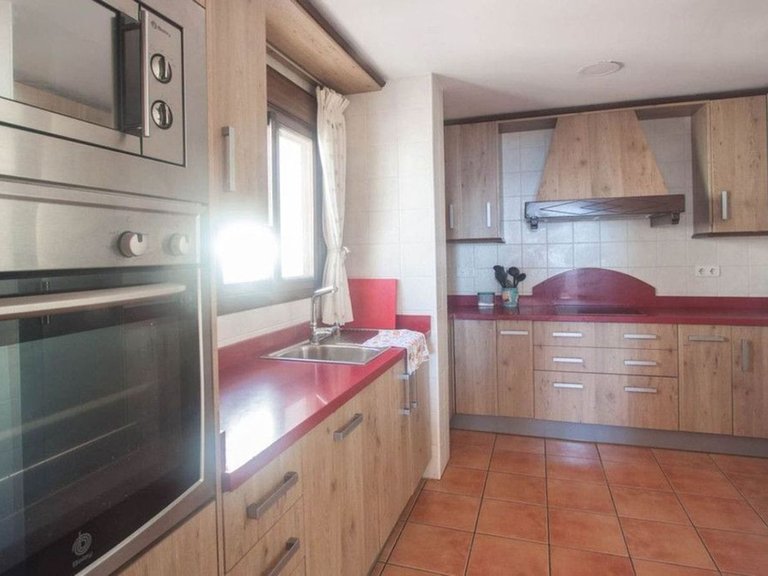 Villa for Sale in Estepona, Malaga 4