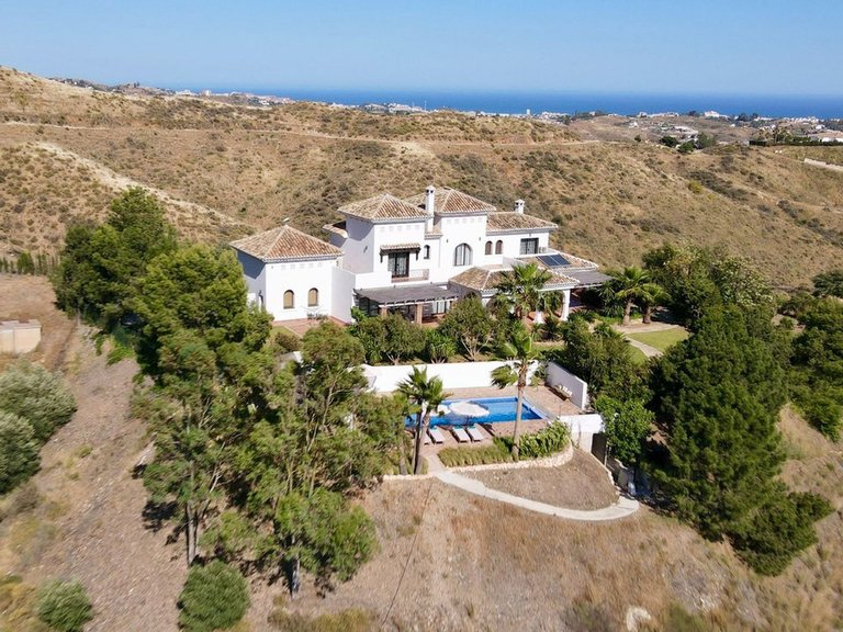 Villa for Sale in Mijas, Malaga 46
