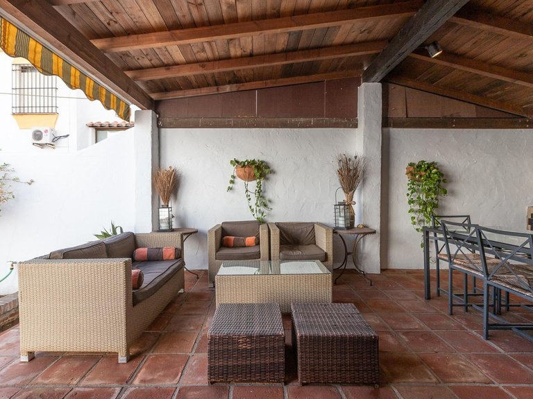 Villa for Sale in Estepona, Malaga 11