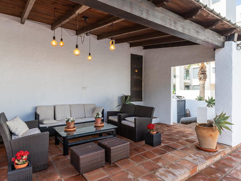 Villa for Sale in Estepona, Malaga 12