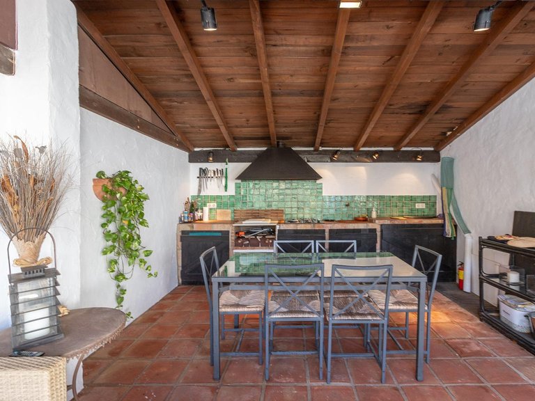 Villa for Sale in Estepona, Malaga 13