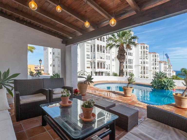 Villa for Sale in Estepona, Malaga 3