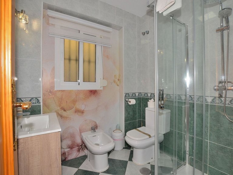 Town House for Sale in Fuengirola, Malaga 19