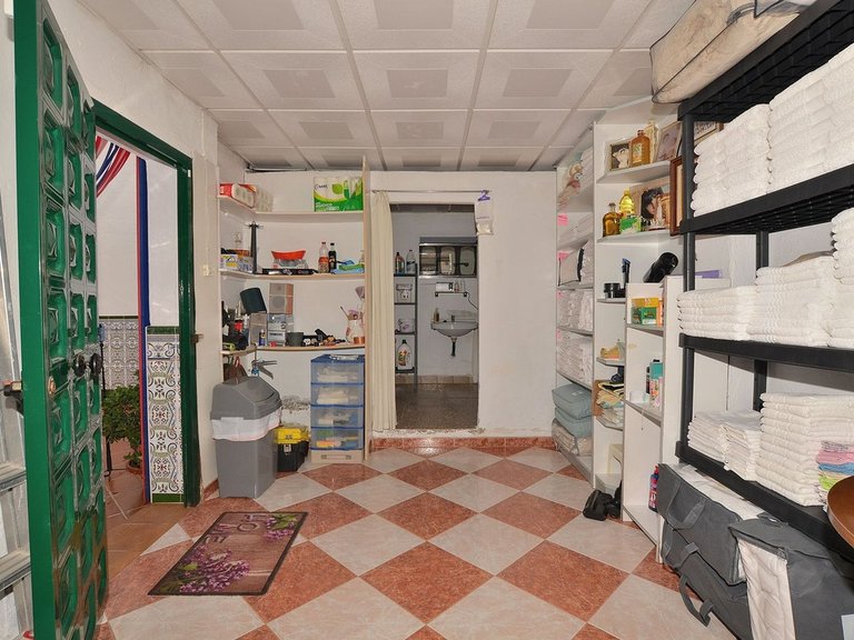 Town House for Sale in Fuengirola, Malaga 28