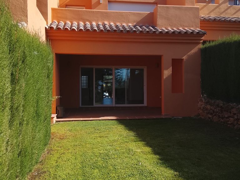 Villa for Sale in El Paraiso, Malaga 4