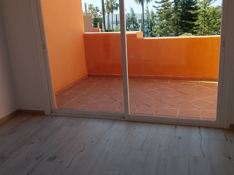 Villa for Sale in El Paraiso, Malaga 6