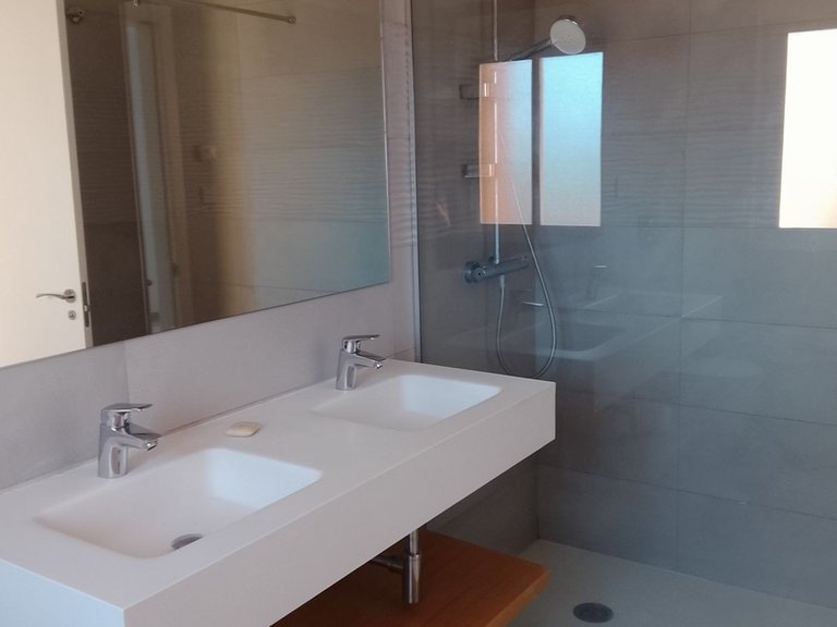 Villa for Sale in El Paraiso, Malaga 9