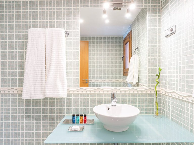 Apartment for Sale in Carvajal, Malaga 33