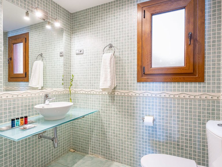 Apartment for Sale in Carvajal, Malaga 35