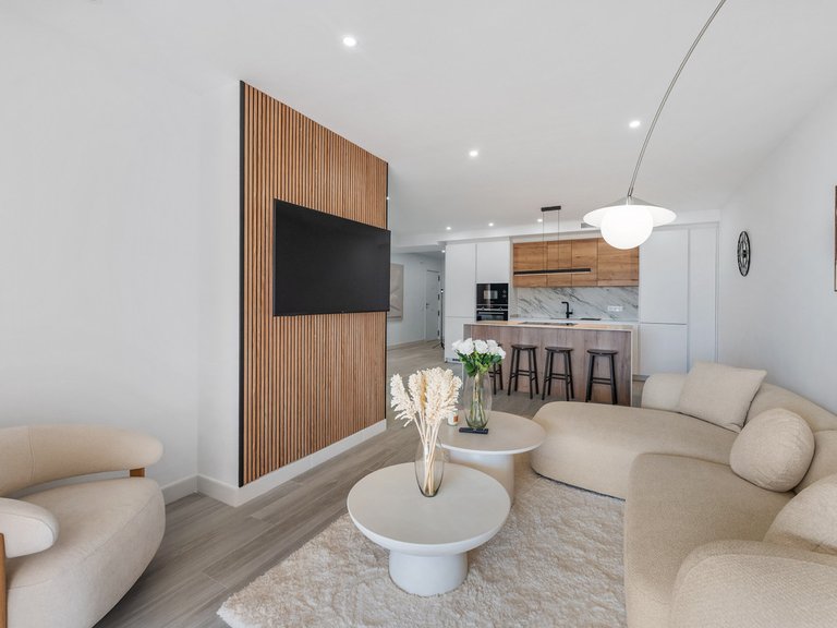 Apartment for Sale in Nueva Andalucía, Malaga 2