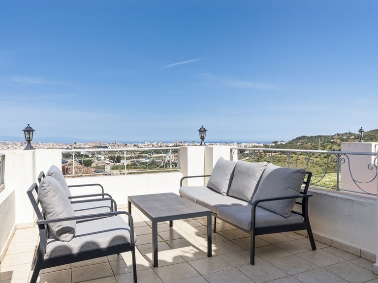 Villa for Sale in Cerros Del Aguila, Malaga 31