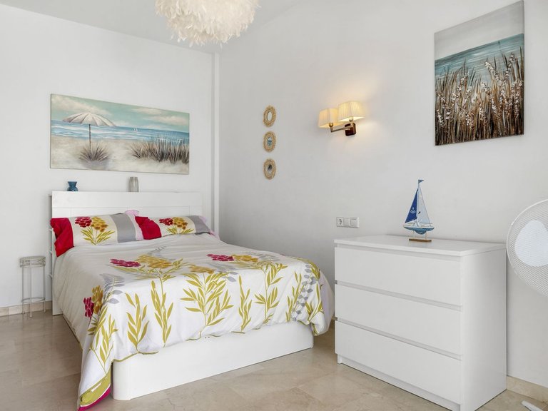 Villa for Sale in Cerros Del Aguila, Malaga 40