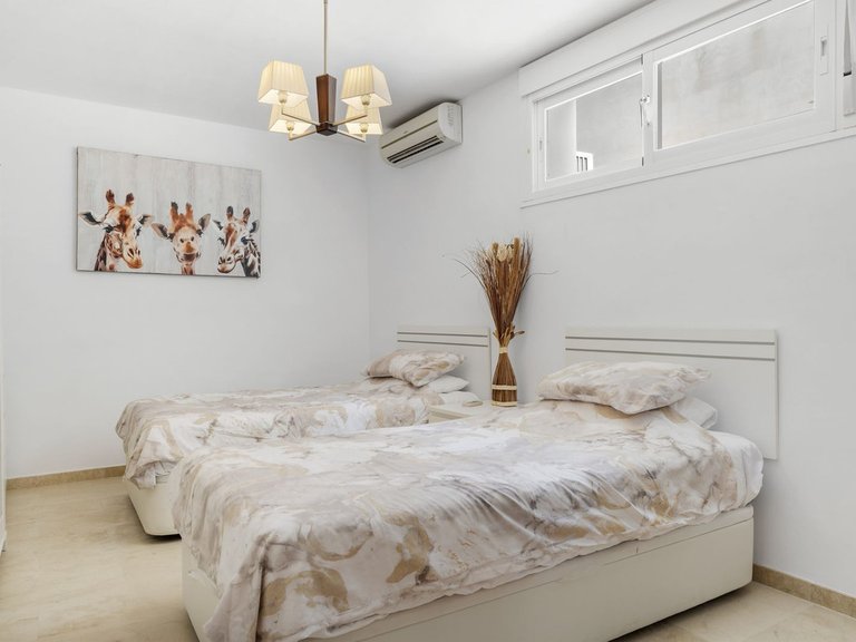 Villa for Sale in Cerros Del Aguila, Malaga 42