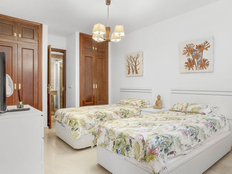 Villa for Sale in Cerros Del Aguila, Malaga 43