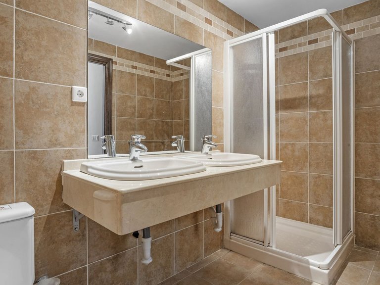 Villa for Sale in Cerros Del Aguila, Malaga 45